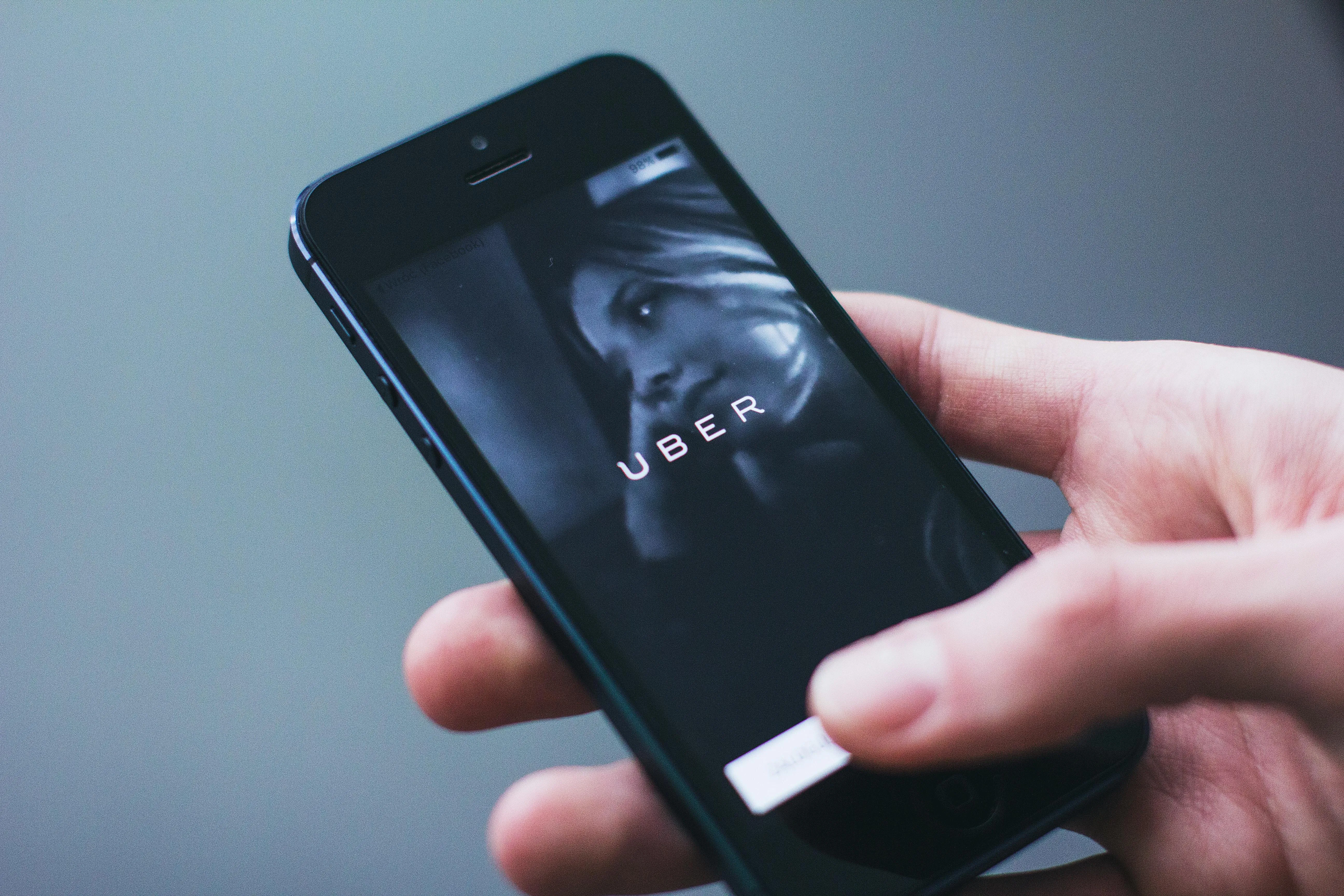 Uber, Lyft, and Criminal Background Checks: What Each Platform Requires in Nevada